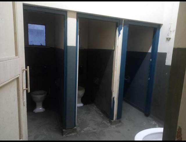 INDUSTRIAL PROPERTY TO RENT IN NORTH END